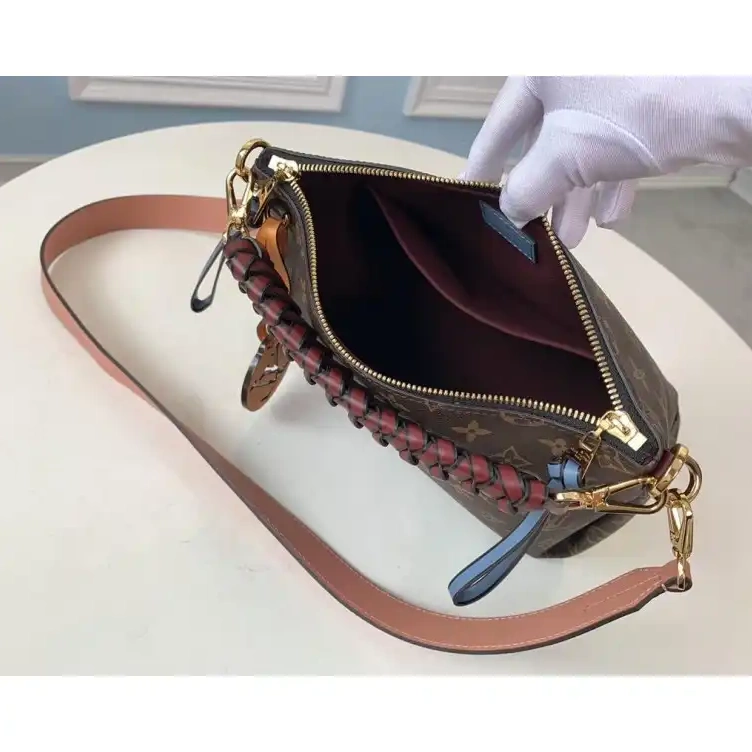 Fashionreps 19B570333 LV Bags 0625